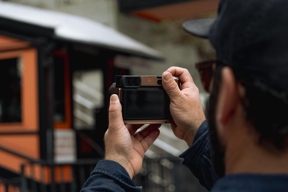 PolarPro - BaseGrip - Leica Q3 - Bronce