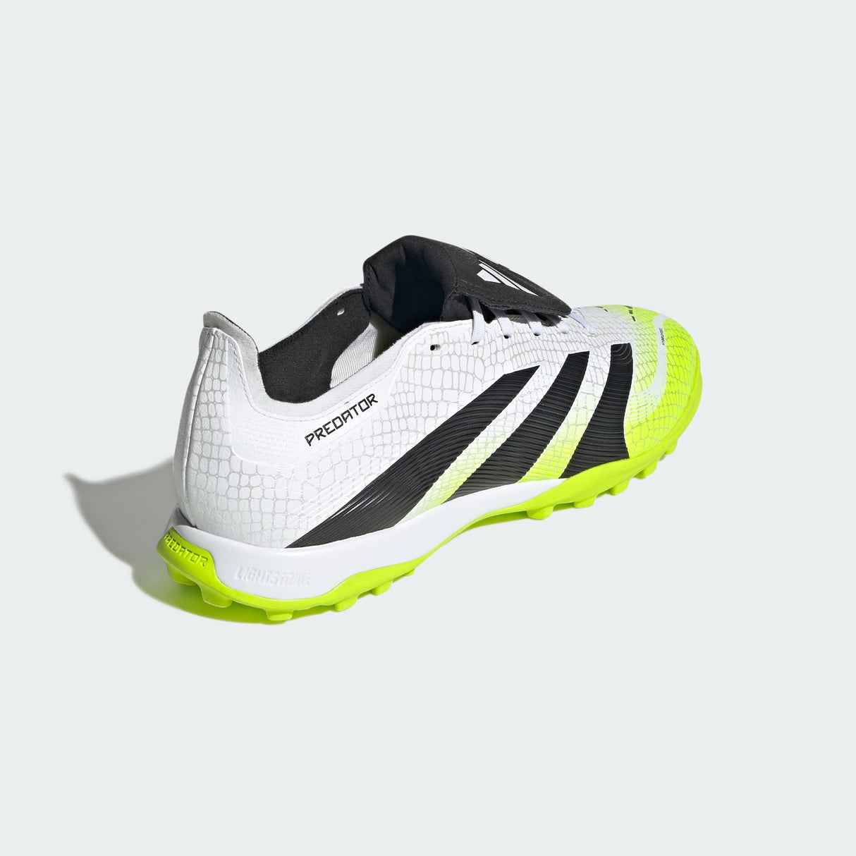 adidas Predator League Fold-Over Tongue Turf Football Boots, Botas de fútbol Unisex Adulto, Cloud White/Core Black/Lucid Lemon, 36 EU
