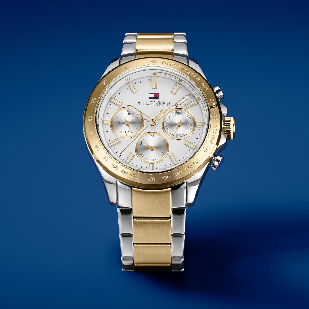 Tommy Hilfiger Reloj Multifuncional de Cuarzo para Hombre - 45,5 mm, Esfera Blanca, Pulsera de Acero Inoxidable Bicolor con Baño de Oro (IP), 3 Sub-Diales, Resistente al Agua 5ATM - 1791226