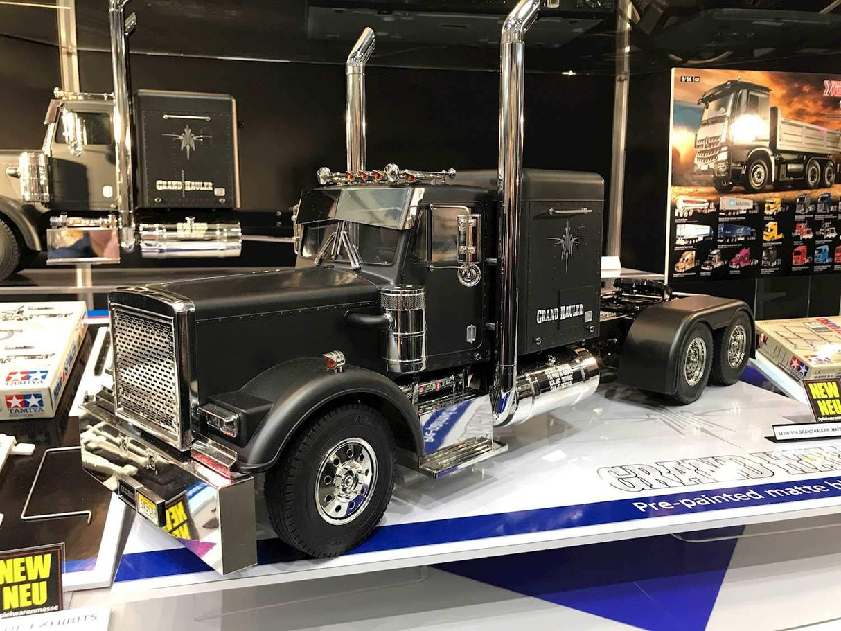TAMIYA 56356 Other License 1:14 RC Grand Hauler Matte Black Edition, Negro