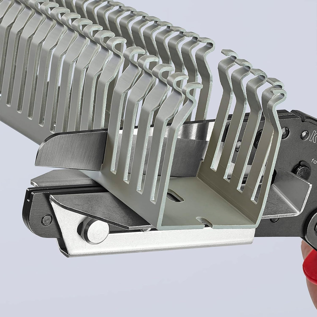 Knipex Cortante para plásticos también válido para conductores de cable bruñido, con fundas multicomponentes 275 mm 95 02 21