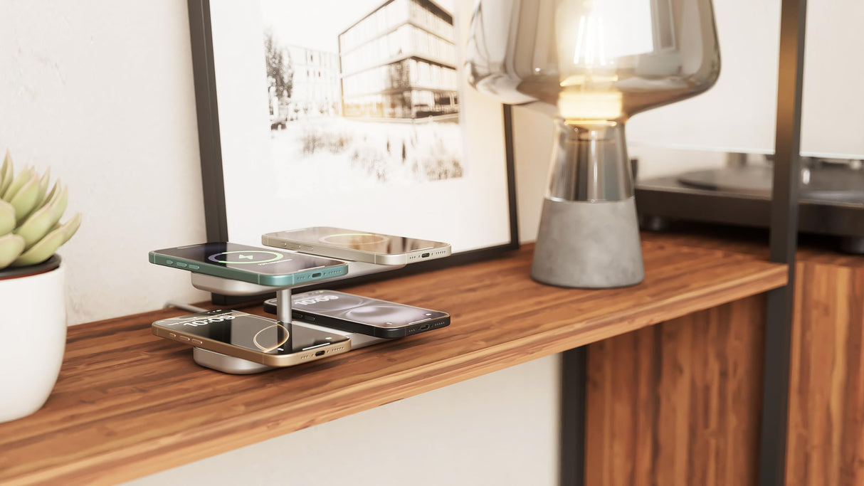 Zens Otterbox Quattro Wireless Charger Pro 4, Cargador inalámbrico MagSafe y Qi2 de 15 W para iPhone/AirPods, Incluye Adaptador de Corriente de 65 W (EU/UK/US) y Cable Integrado de 1,5 m, Blanco