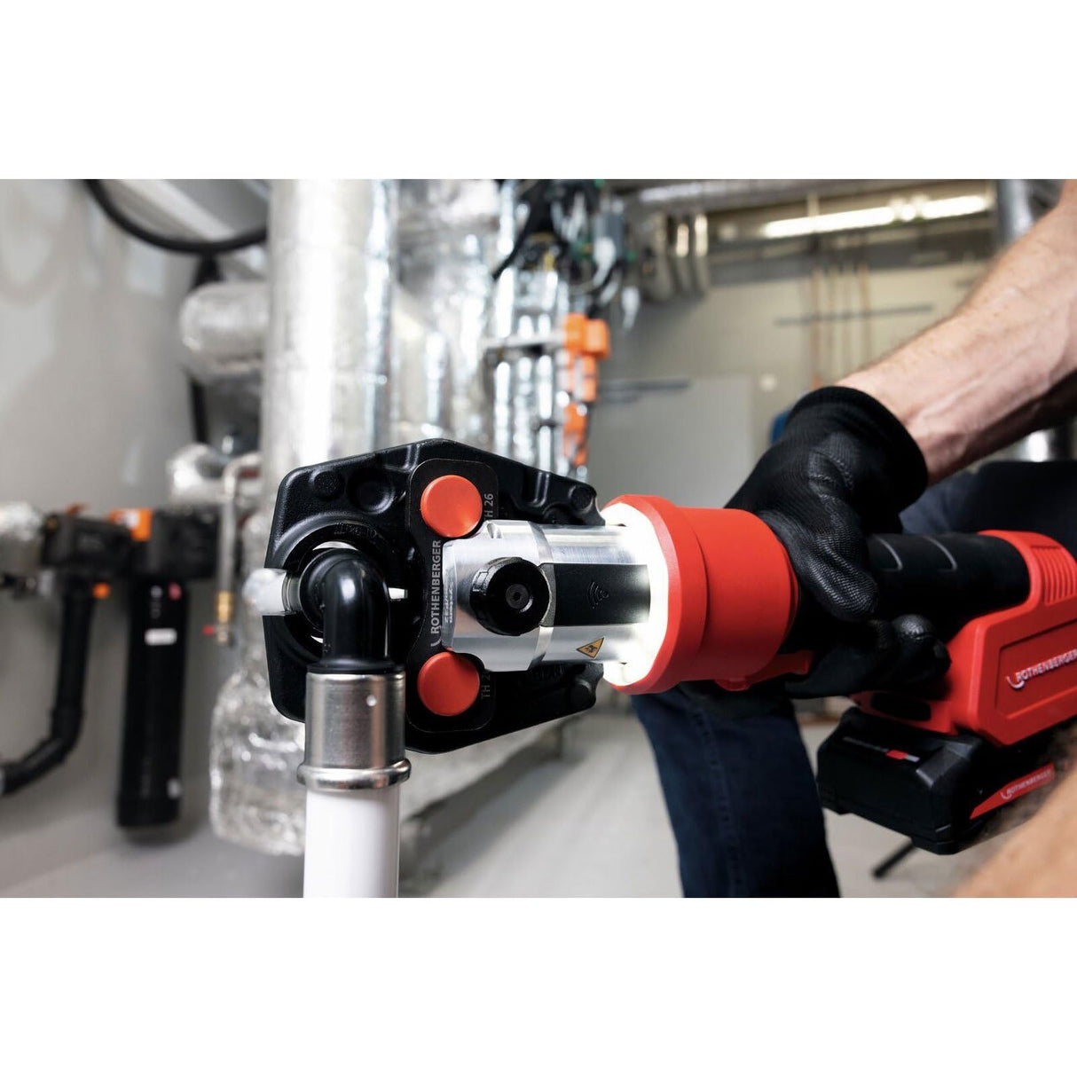ROMAX NANO 2.0AH/18V CON CARGADOR JUEGO DE 3 MANDAS iJAW TH16-20-26 CAS