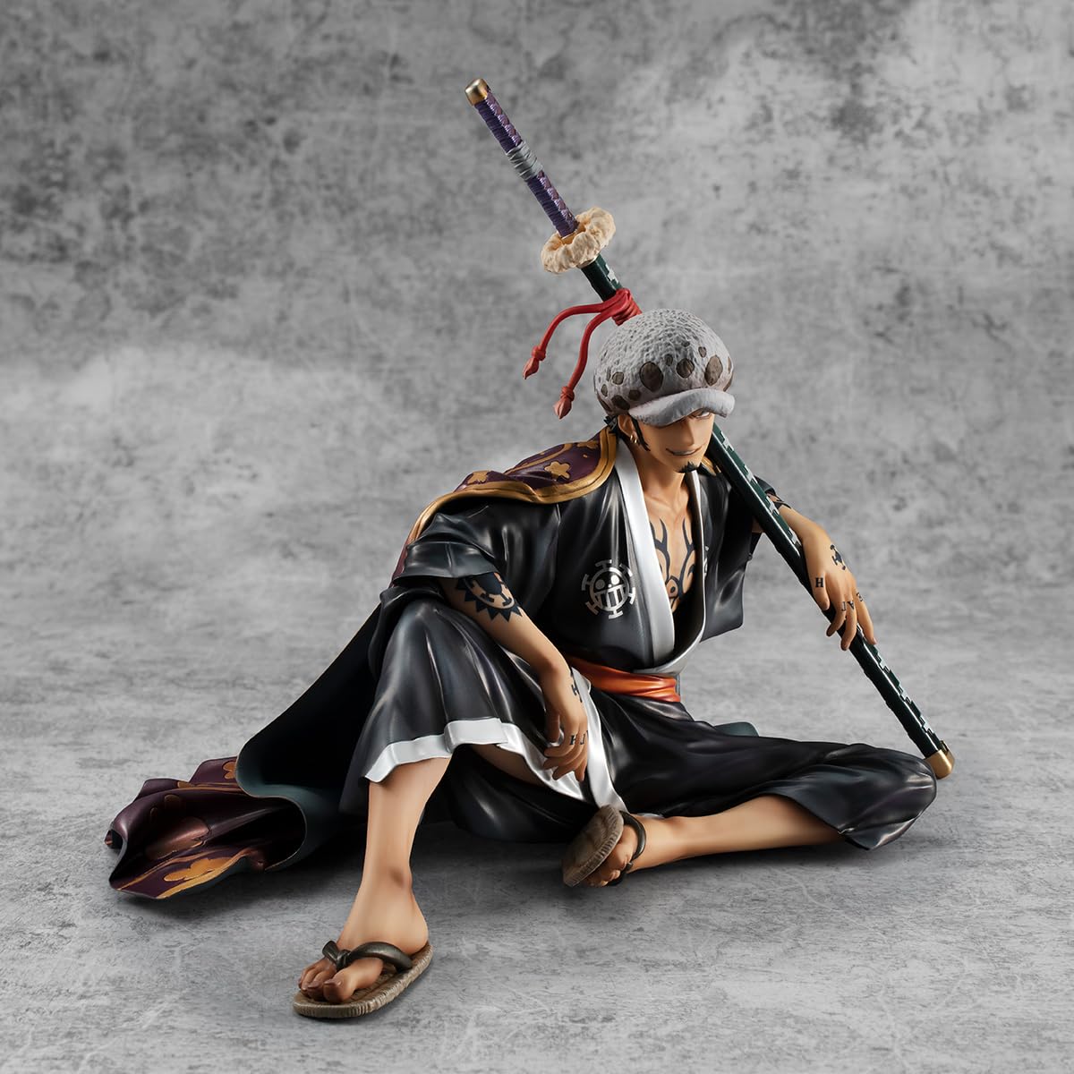 Megahouse - One Piece - Warriors Alliance - Trafalgar Law, Retrato de Piratas Figura Coleccionable