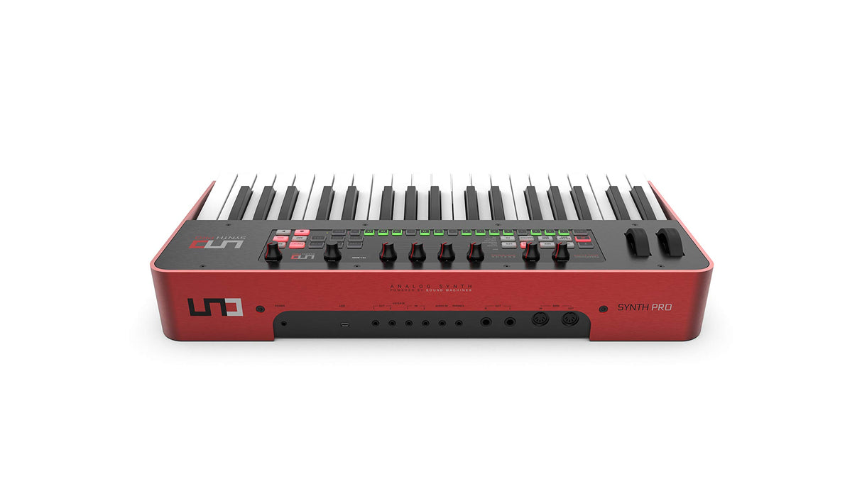 IK Multimedia - UNO Synth Pro