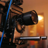 SIRUI Saturn 35mm T2.9 1.6X Full Frame Carbono Fibra Anamorphic Lens, Ligero Cine Cinema Objetivo Lens Lenses Lente para Drones, estabilizadores de cardán de Mano (L Mount Blue Flare)