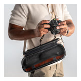 Gomatic Peter McKinnon Luma Camera Sling 9L | Camera Bag | Photography Shoulder Bag | Messenger Bag Travel Bag | Sling Bag for Photographers | Camera Pack Crossbody Bag | Shoulder Bag - Negro