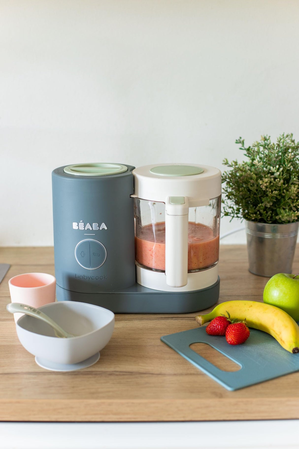 BÉABA Babycook Neo, Robot de cocina infantil, tritura, cocina y cuece al vapor, Rápido en 15 minutos, Recipiente de vidrio y cesta de acero inoxidable, Para Bebés y Niños, Gris mineral