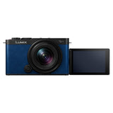 Panasonic Lumix DC-S9NE-A Cámara para Vlog con Fotograma Completo y Puerta Abierta sin Espejo, 24,2 MP, Vídeo 6K/4K, PDAF de 779 Puntos, WiFi 5 GHz, Azul, con S-R1840 18-40mm S Lente De Cámara