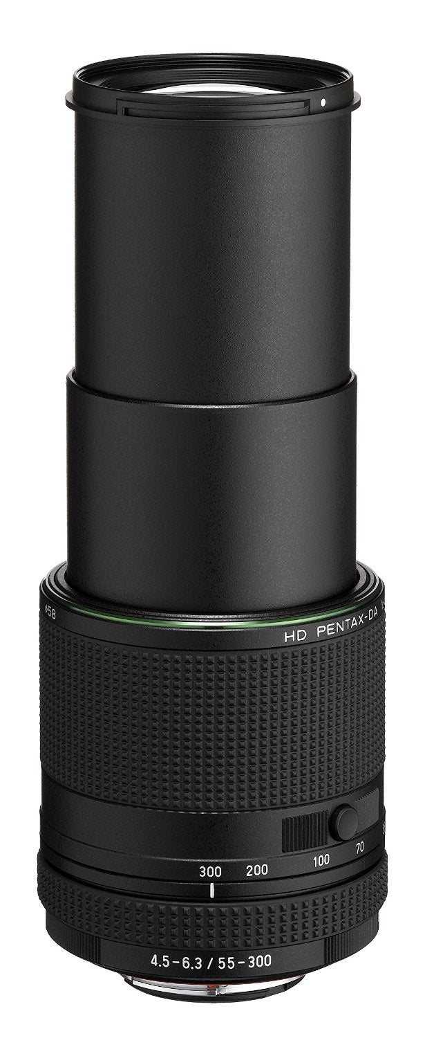 Pentax HD DA 55-300 mm F4.5 - 6.3 ED PLM WR RE Teleobjetivo Zoom Compacto AF Rápido y Silencioso Resistente al Agua Distancia de Enfoque Mínima de 0.95 metros Diseño Compacto y Ligero, Negro