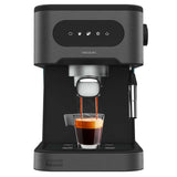 Cecotec Cafetera express Power Espresso 20 ColdBrew. Cafetera express para espresso y cappuccino, café en frío, 20 Bares de presión, Vaporizador orientable. Disfruta de Calidad profesional en casa.