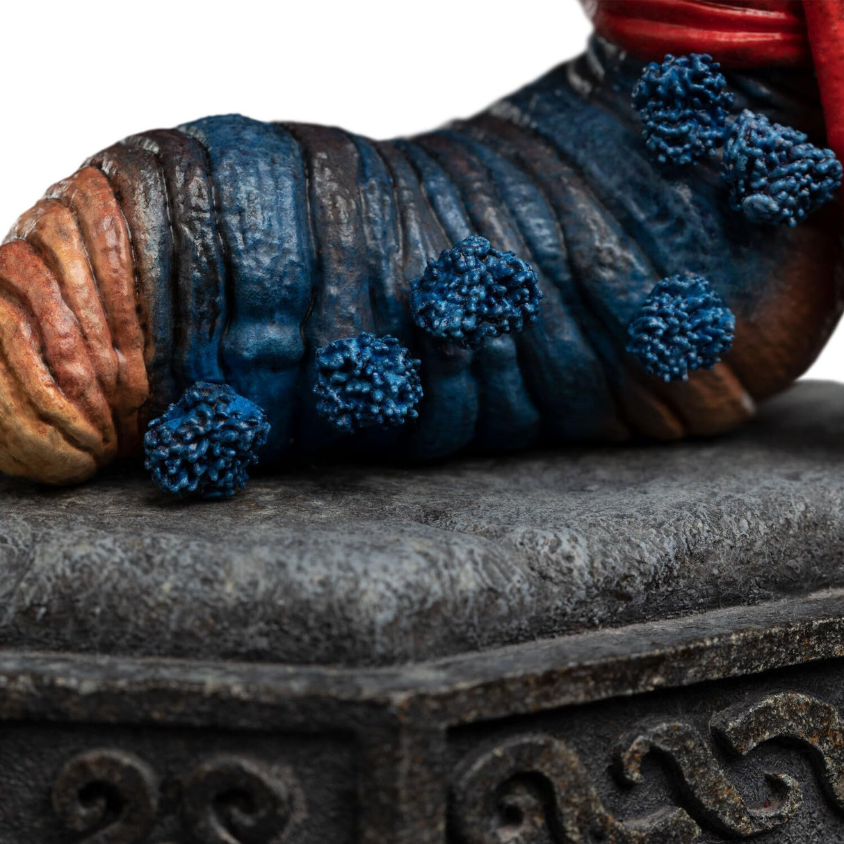 Estatua de El Viaje al Laberinto 1/1 Ello Worm 11 cm