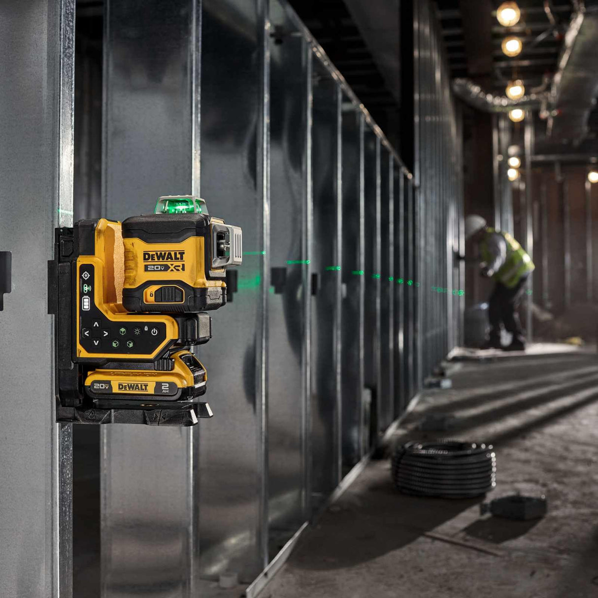 DEWALT - Láser de control remoto 18V MAX 3x360, Solo herramienta, No incluye batería ni cargador, DCLE34035B-XJ