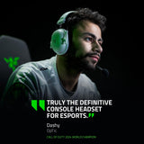 Razer Blackshark V2 Pro (Xbox) - Auriculares E-Sports Inalámbricos de Consola para Xbox S|X & One (Triforce de 50mm, HyperSpeed 2,4 GHz, Micrófono Desmontable HyperClear) Blanco