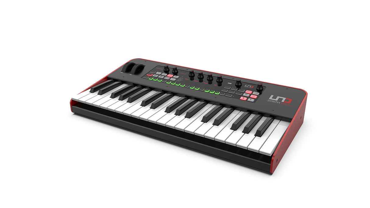 IK Multimedia - UNO Synth Pro