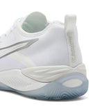 PUMA Eliminate Nitro 4, Zapato de Tribunal Interior Unisex Adulto, Blanco Plata, 45 EU