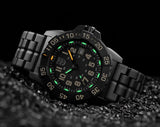 Luminox Reloj Analógico para Hombres de Cuarzo Suizo con Correa en Plástico XS.4231.Set