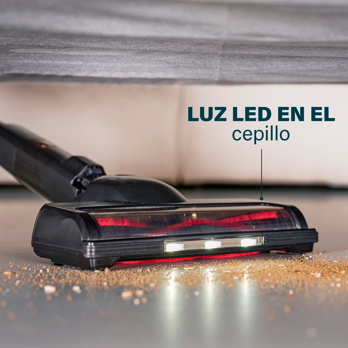 Princess Dynamic Storm 339390 - Potente Motor sin escobillas - Vaciado higiénico del depósito - 30 Minutos de Limpieza sin Cables - Cepillo motorizado - LED - posición de Espera - Modo portátil