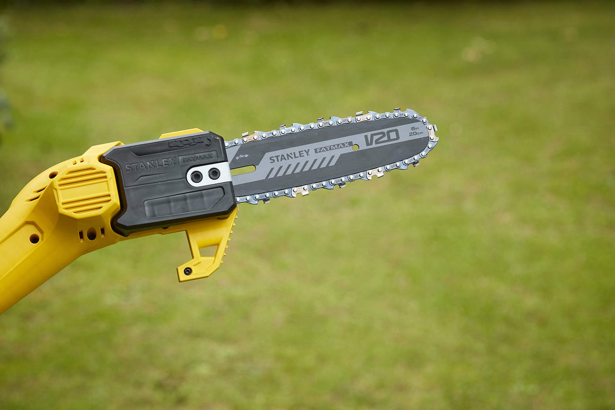 STANLEY SFMCPS620M1-QW - Podadora de pértiga V20 con batería 4Ah 20cm