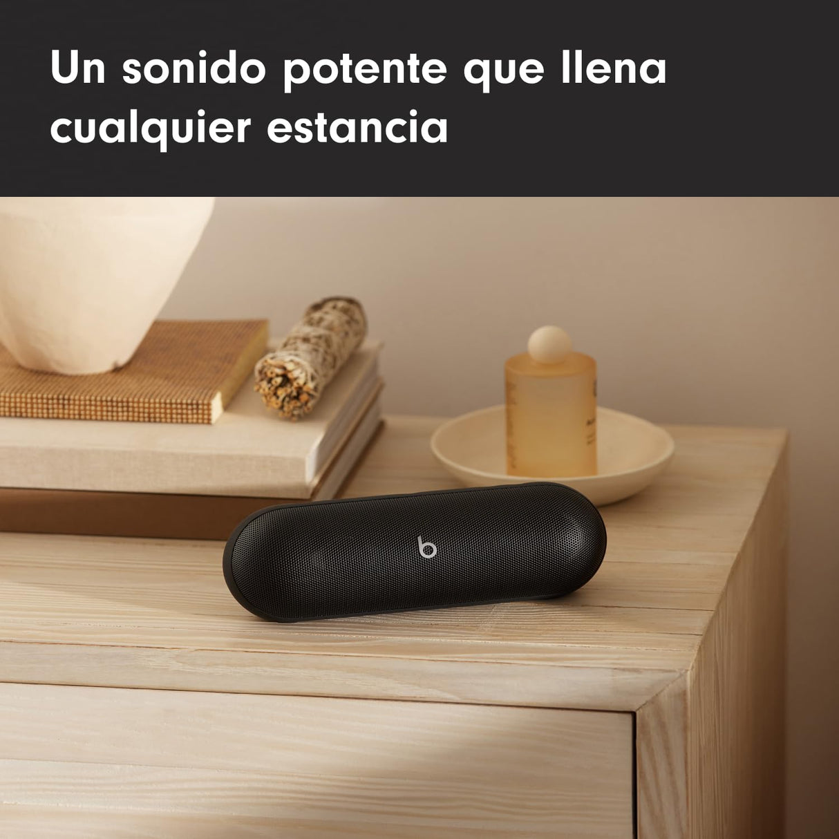 Beats Pill - Altavoz Bluetooth inalámbrico y Cargador portátil Mediante USB-C, hasta 24 Horas de autonomía, Resistencia al Agua IP67, Compatible con Apple y Android, micrófono Integrado – Negro Mate