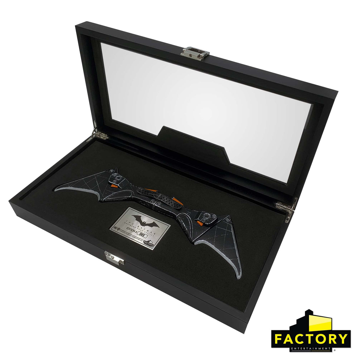 Factory Entertainment The Batman réplique 1/1 Batarang Limited Edition 36 cm