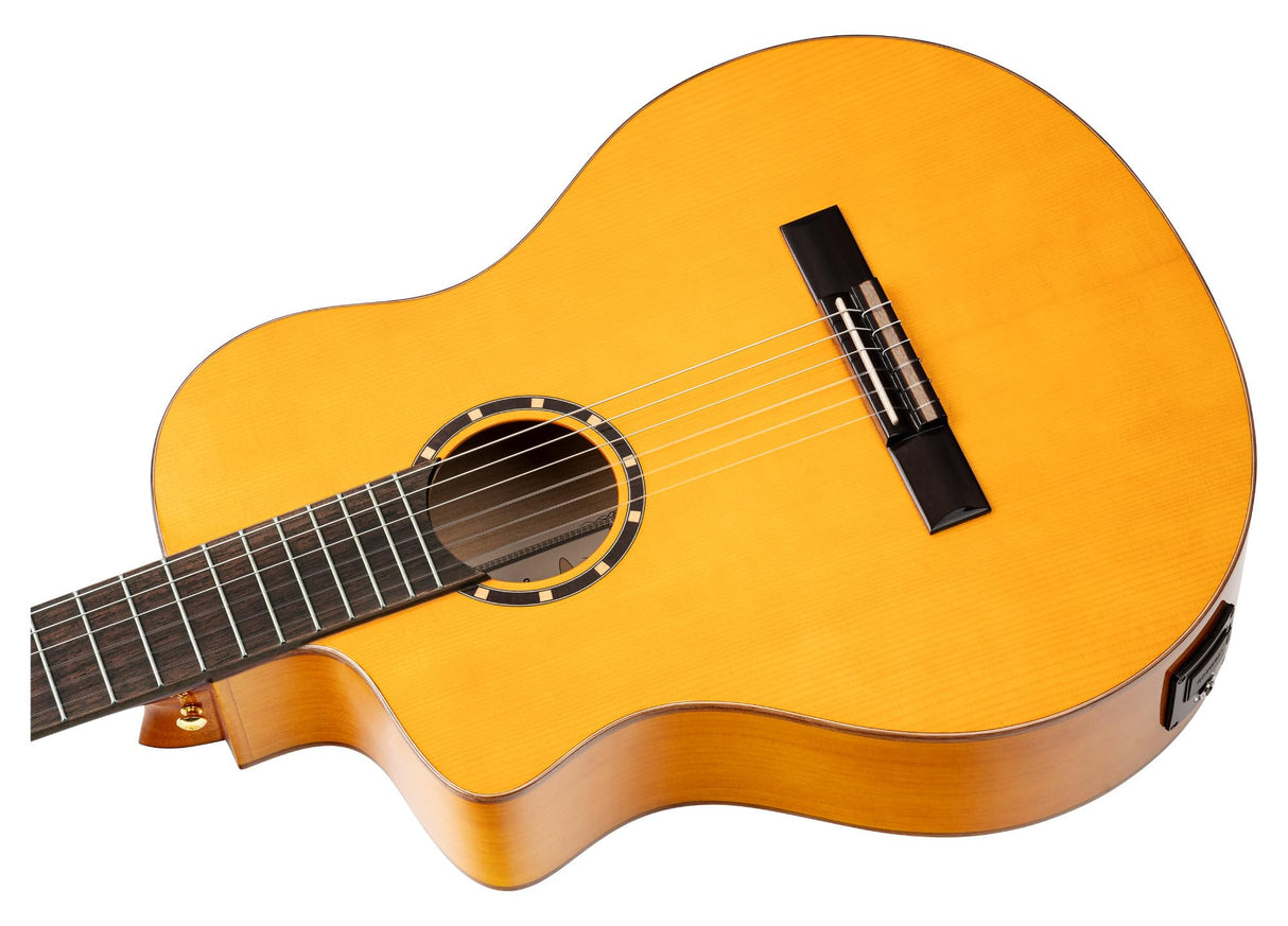 Ortega Guitars Family Series Pro - Guitarra flamenca para zurdos, tamaño 4/4, electroacústica, pícea y ciprés con acabado brillante, color amarillo – Incluye funda (RCE170F-L)