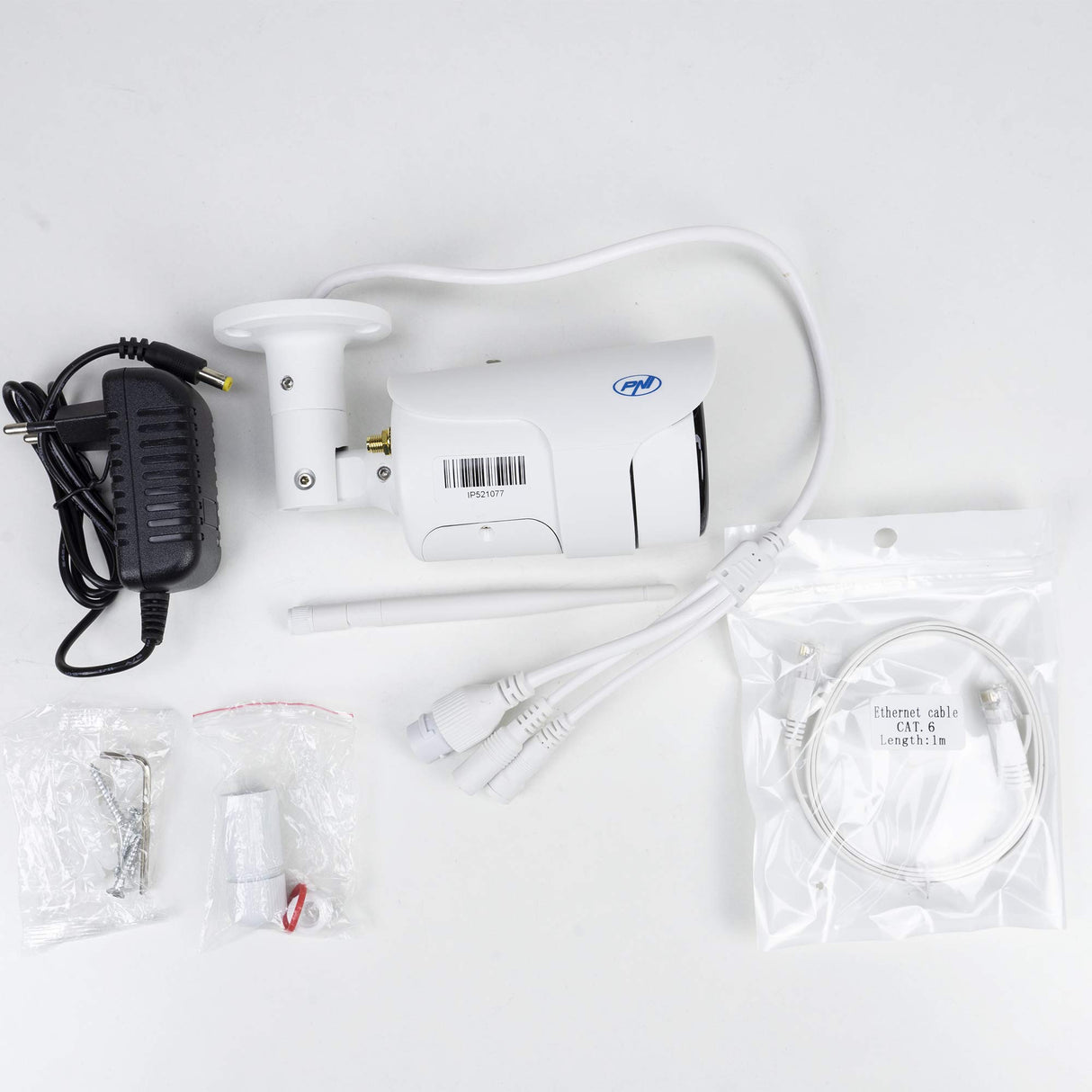 PNI NVR House IP716 - Paquete de videovigilancia y 4 cámaras IP52 con IP, 2 MP