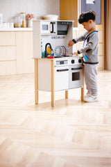 Hape Cocina Moderna Interactiva | Juguete Educativo con Luces, Sonidos y Accesorios | 3+ Años