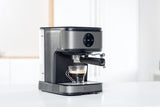 Black+Decker BXCO850E - Cafetera espresso, 20bar, 1 o 2 cafés, función vapor, paro automático, cantidad programable, sistema extra cream, 1.5l, acabado antihuellas en acero inox, 850W
