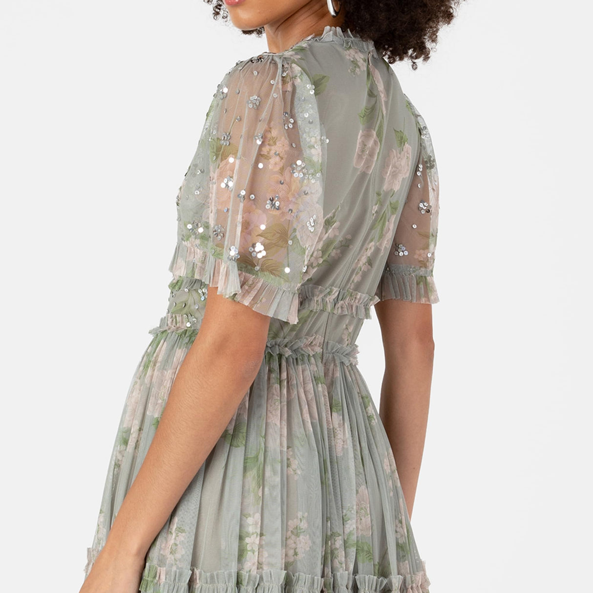 Anaya with Love Women's Maxi Dress Ladies V-Neck Short Angel Sleeves Tiered Ruffle For Bridesmaid Wedding Guest Occasion Prom Ball Gown Vestido, Floral Sage Green, 44 para Mujer