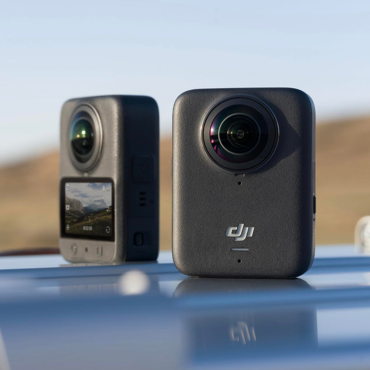 DJI Pack Estándar Osmo 360, cámara 360 con Imagen 360° de 1 Pulgada, Video 360° en 8K Nativo, Foto 360° de 120 MP, grabación 8K de 100 min, Sumergible, cámara de acción para Deportes, vlog