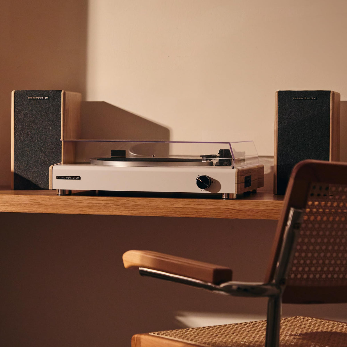 Energy Sistem Enersy Sistem Woodspin + – Tocadiscos de 40W, Cartucho magnetico, vinilos, Puerto USB, Bluetooth y autostop