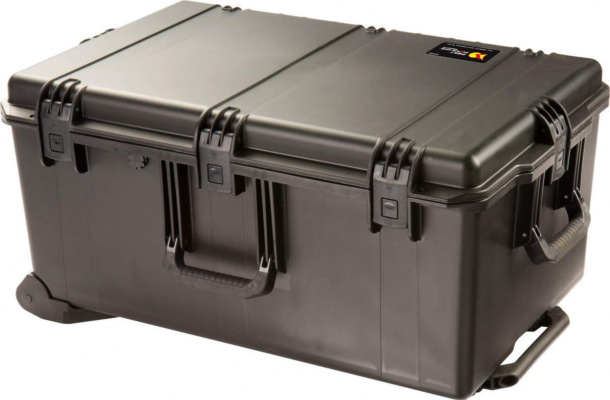 PELI Storm IM2975 Maleta de transporte grande con ruedas y asa telescópica para equipos electrónicos, resistente al agua, 118L de capacidad, fabricada en EE.UU., con espuma personalizable, color negro
