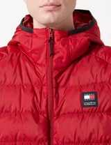 Tommy Jeans TJM Hooded LT Down Jacket EXT DM0DM17882 Chaquetas Acolchadas de Plumas, Rojo (Magma Red), L para Hombre