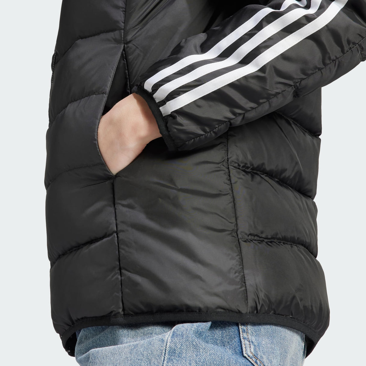 adidas Mujer Essentials 3-Stripes Light Down Jacket, Black, XS
