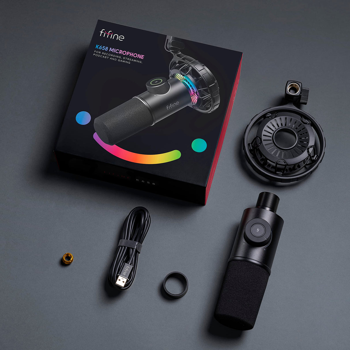 FIFINE Gaming Microfono para PC USB, RGB Micrófono de Dinámicos per Ordenador PS4 PS5, con Botón de Silencio & Conector para Auriculares de 3,5mm, para Podcasting Youtube