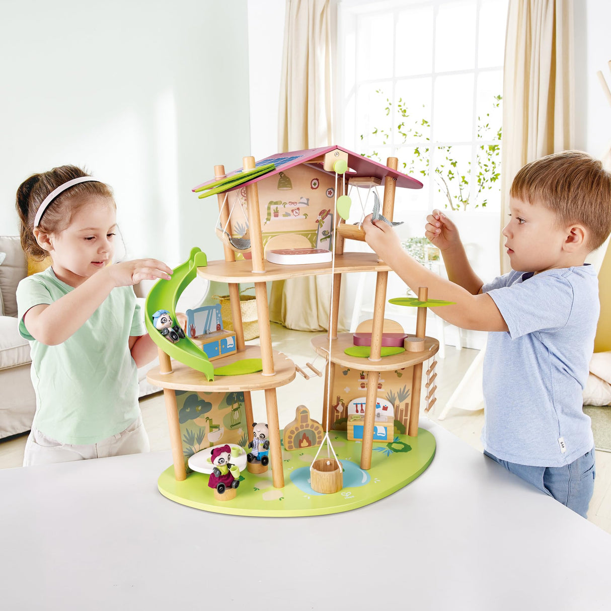 Hape Casa de Bambú de los Osos Pandas