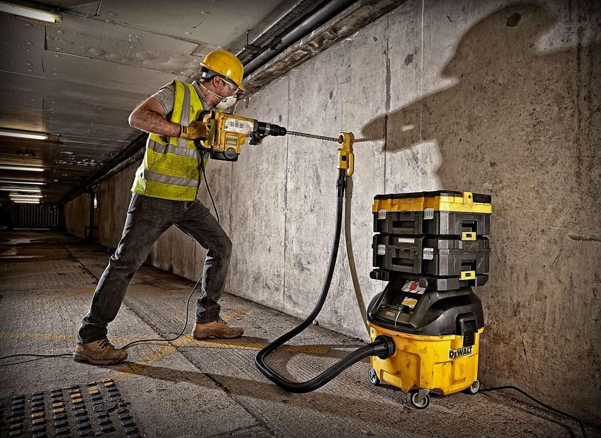 Dewalt - Aspirador sólidos y líquidos l clase 2 filtros 1400w 30 laura dwv901lt de walt