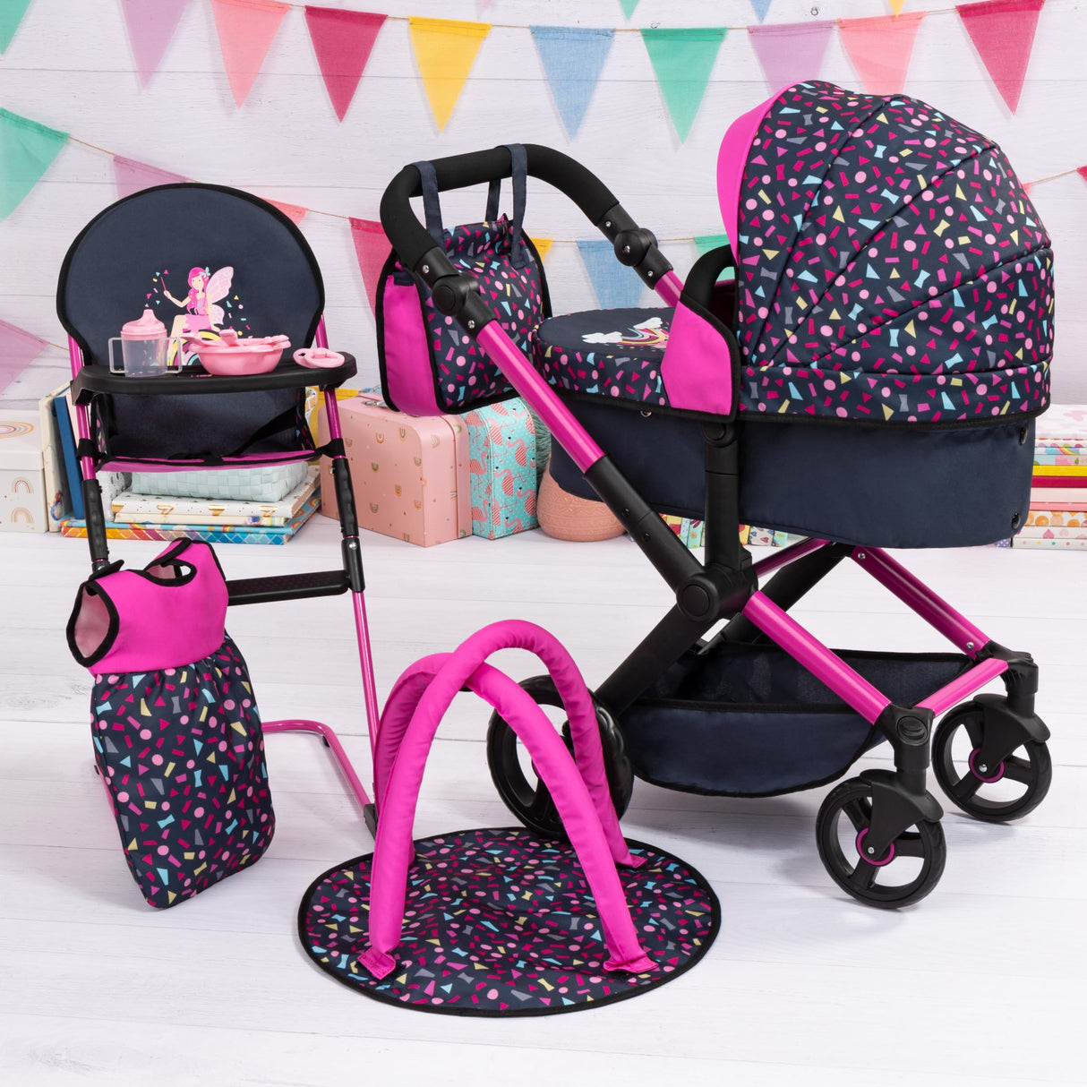 Bayer Design 17080AB Cochecito de muñeca XEO, Convertible, Regulable en Altura, Trona para muñeco bebé, Bolsa, Saco de Dormir, Gimnasio Actividades, Accesorios