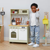 Teamson Kids Little Chef Boston Modern Farmhouse - Juego de Cocina de Madera con Funciones interactivas y 9 Accesorios de Cocina de Juego, Verde Claro/Blanco TD-12679D