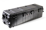PELI 1740 Maleta Larga para Transportar trípodes, Armas, Instrumentos y Herramientas alargadas, IP67 estanca e Impermeable al Polvo, Fabricada en EE.UU., 105L de Capacidad, sin Espuma, Color Negro