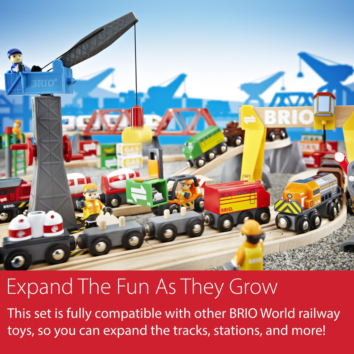 BRIO World - Set de Carga de montaña, Circuito de Tren con Accesorios, 49 Piezas, Edad 3+ Años