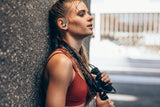 AQL Sport Boost Charge | Auriculares Bluetooth | Auriculares Bluetooth Deportivos - Estéreo Inalámbrico - Impermeable - Estuche de Carga para 5 Cargas - Negro