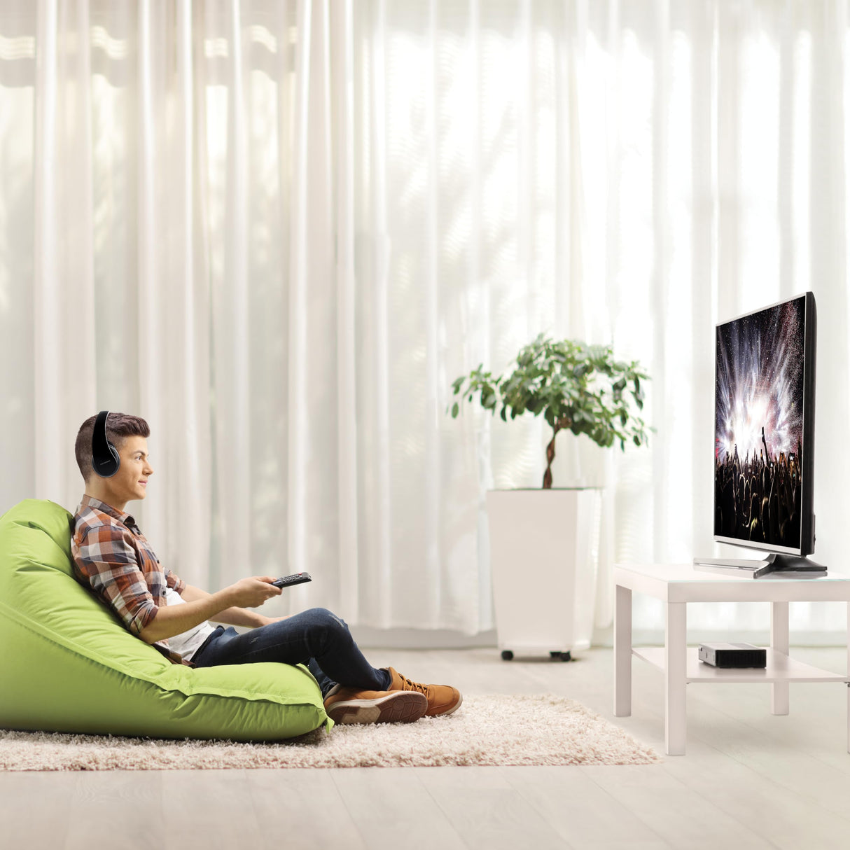 Metronic 480200 - Auriculares inalámbricos ópticos, estéreo, transmisor para TV/PC/Teléfono/Tablet, AUX 3.5mm, Volumen Integrado, Diadema Plegable, autonomía hasta 10 Horas