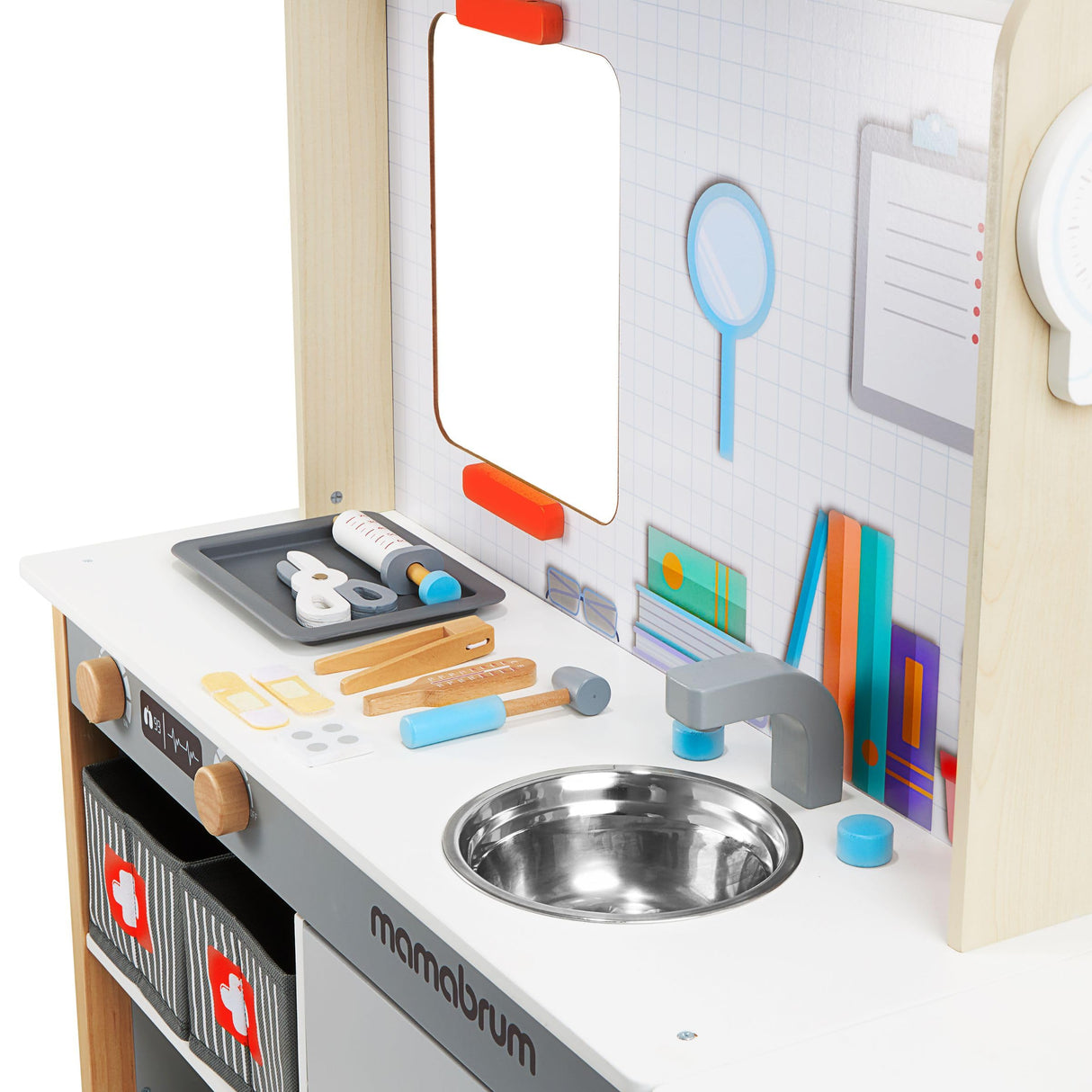 mamabrum Banco Trabajo Madera para Niños - Mesa Herramientas XXL con 74 Piezas, Taladro Eléctrico y Sierra Circular - Altura Ajustable 97-103cm - A Partir de 2 Años