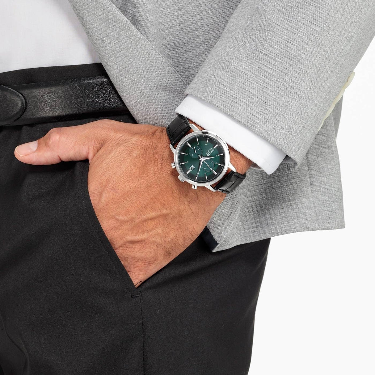 CITIZEN Reloj Analógico para Hombres de Cuarzo con Correa en Cuero CA7069-24X