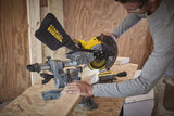 STANLEY FATMAX SFMCS701M1-QW - Ingletadora sin cable 18V, 190mm, 3800 rpm, Incluye 1 cuchilla 40 dientes, 1 batería 4Ah y cargador Gama FATMAX V20