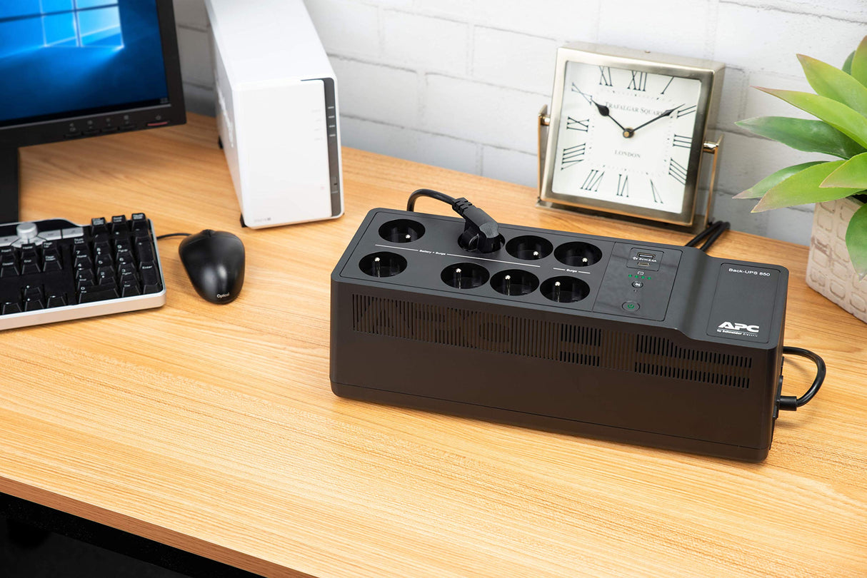 APC Back-UPS ES - BE850G2-SP - SAI de 850 VA (com 8 entradas schuko e com uma porta de carregamento USB A e C)