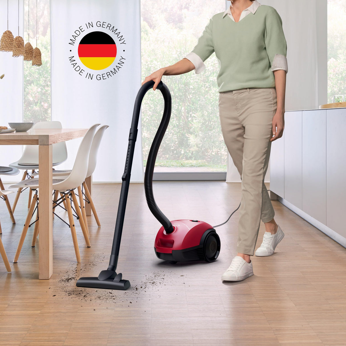 Bosch - Aspirador con Bolsa, Serie 2, Ligero, 3,5 litros, Rojo, BGBS2RD1