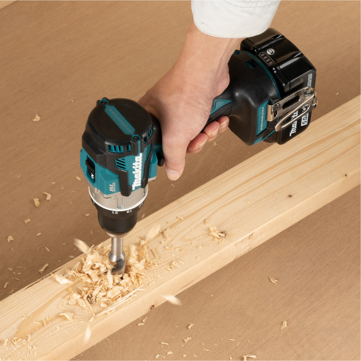 Makita DDF489Z 18V Li-ion LXT - Taladro sin escobillas de 13 mm, baterías y cargador no incluidos